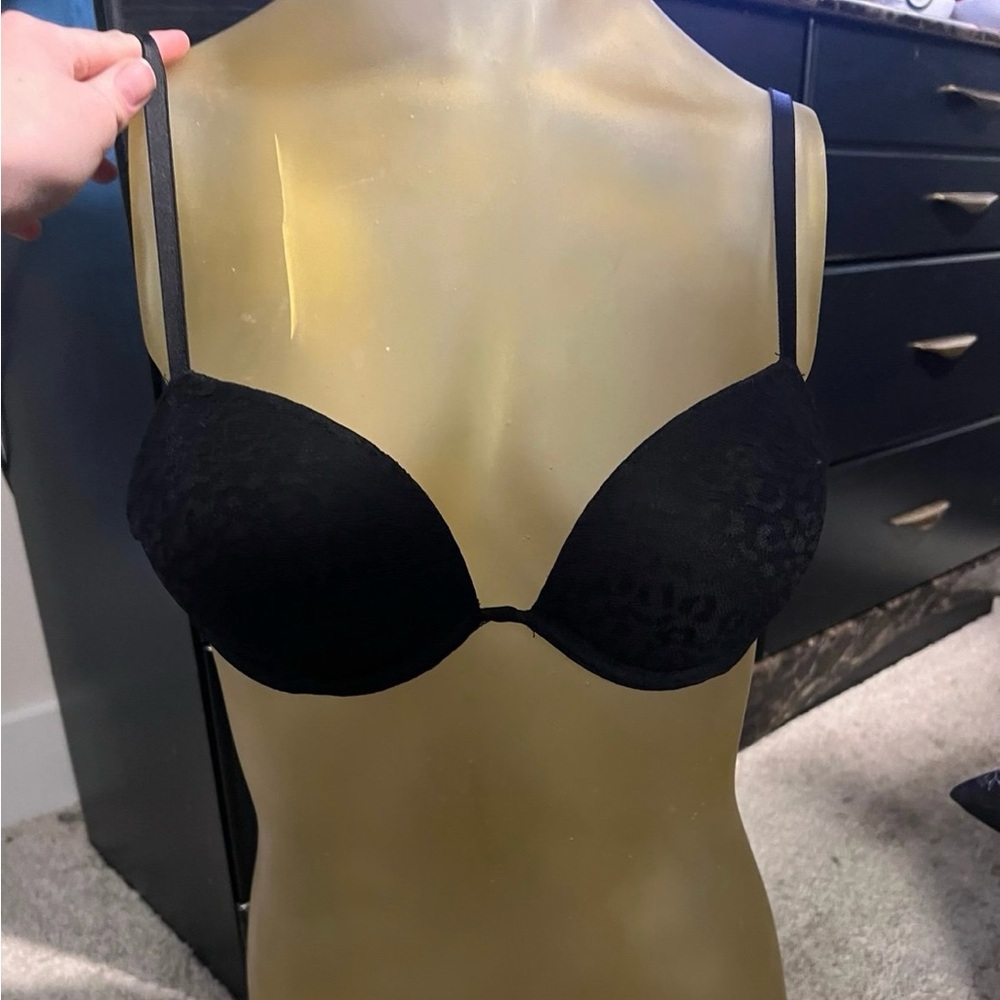 Victoria's Secret Black Push-Up Bra with Molded Cups